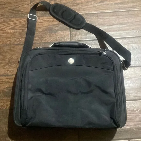 Dell Canvas Laptop Men Bag - Picture 2 of 15